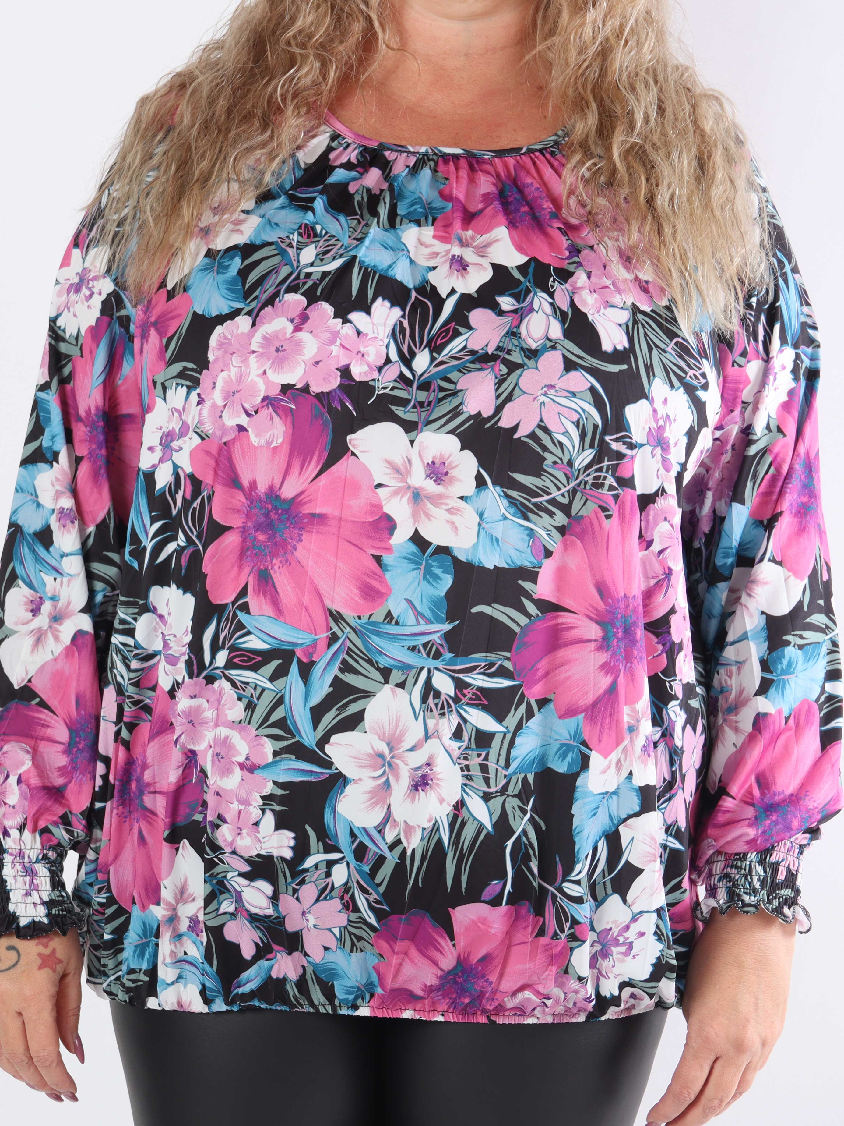Miracle Floral L/S - Elastisk plus size blomstret bluse med lange ærmer